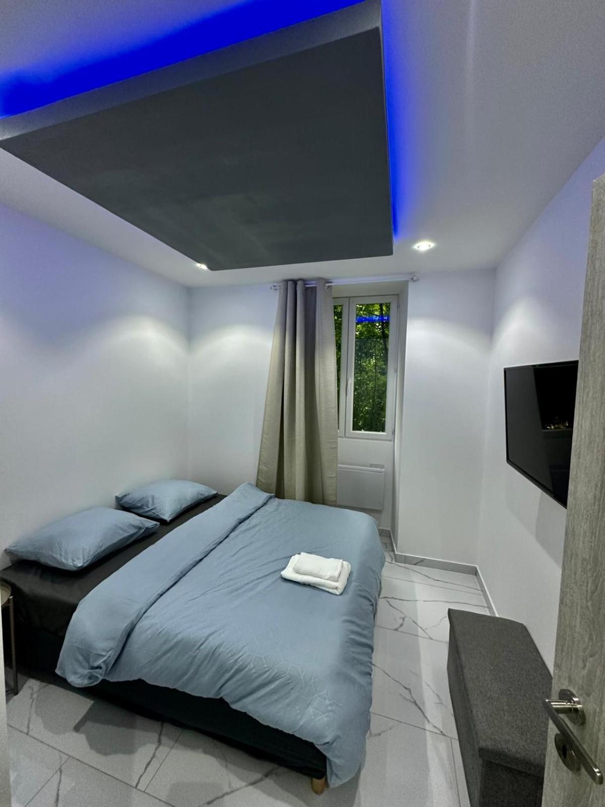 Suite Cosy Chic Saint-Claude Exteriör bild
